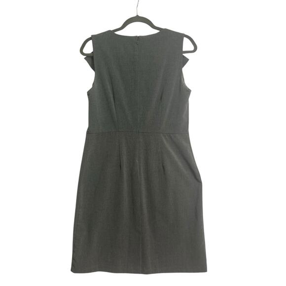 SOHO Apparel Black Sleeveless Ruffle Neck Knee Length Dress Womens Size 10P - Picture 5 of 9